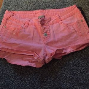 ♥️Cute VANITY shorts❤️